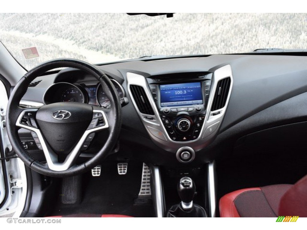 2012 Veloster  - Century White / Black/Red photo #13