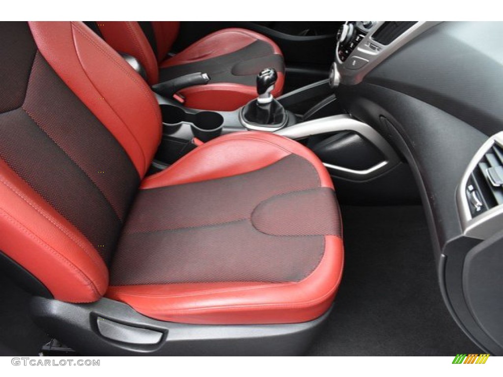 2012 Veloster  - Century White / Black/Red photo #18
