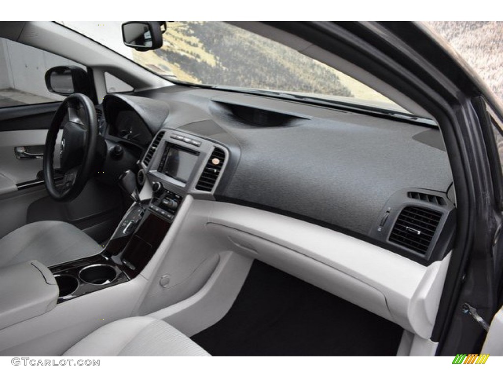 2009 Venza V6 AWD - Magnetic Gray Metallic / Ivory photo #16