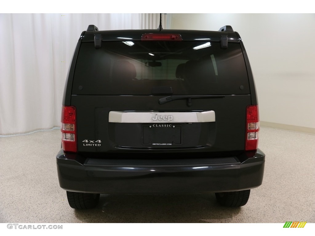 2012 Liberty Jet 4x4 - Brilliant Black Crystal Pearl / Dark Slate Gray photo #20