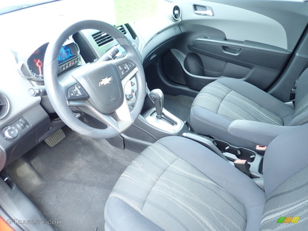 2012 Sonic LT Sedan - Inferno Orange Metallic / Jet Black/Dark Titanium photo #25