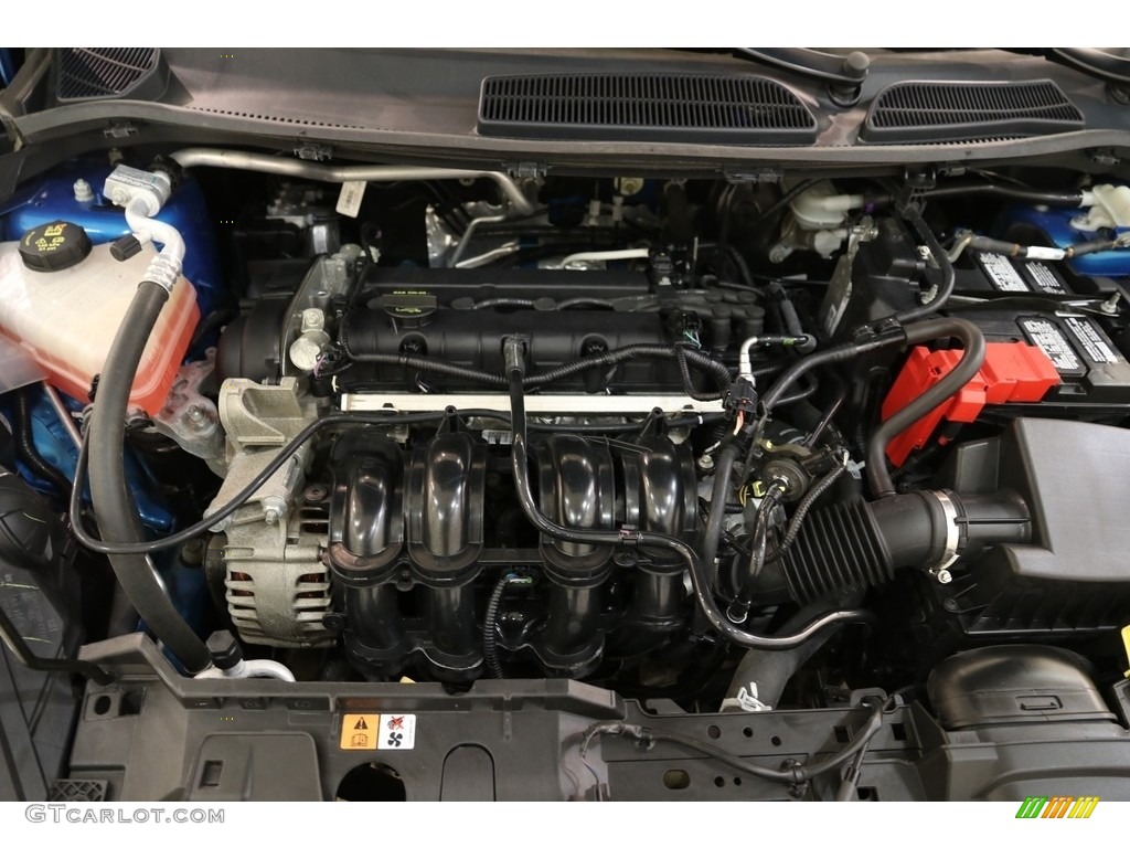 2015 Ford Fiesta SE Sedan Engine Photos