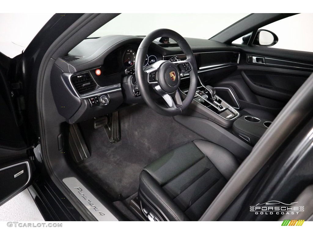 2019 Porsche Panamera 4 Sport Turismo Interior Color Photos