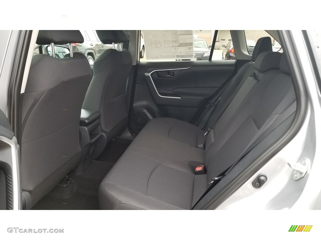 2019 RAV4 LE AWD - Silver Sky Metallic / Black photo #3