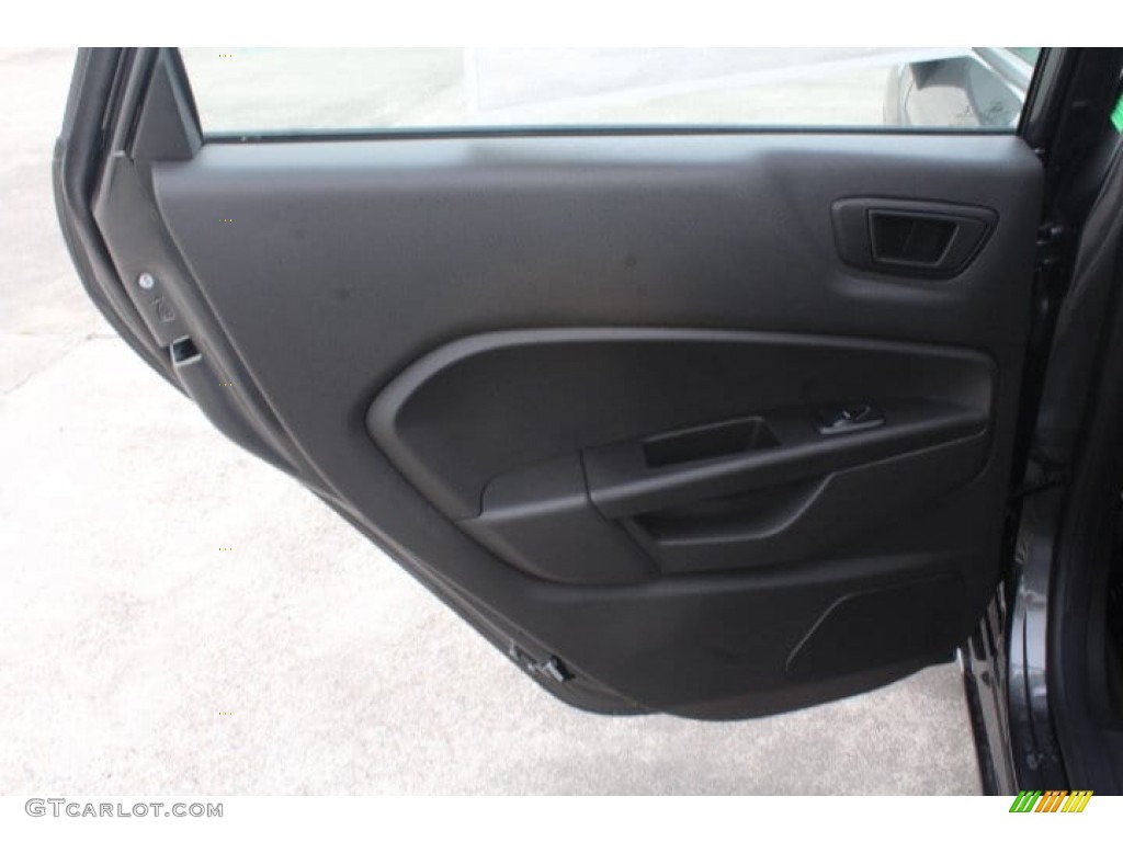 2019 Fiesta SE Hatchback - Magnetic / Charcoal Black photo #15