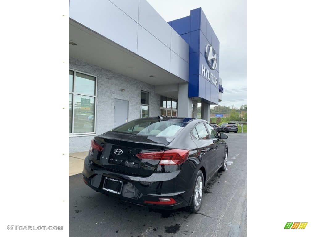 2019 Elantra Value Edition - Phantom Black / Beige photo #4