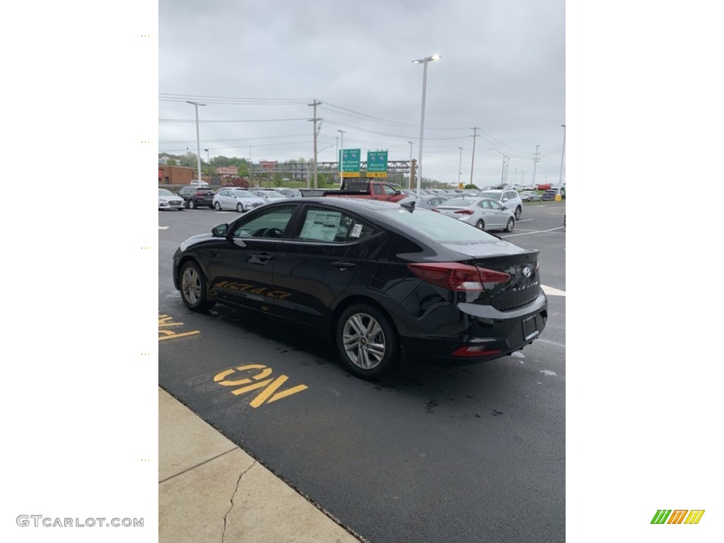 2019 Elantra Value Edition - Phantom Black / Beige photo #6