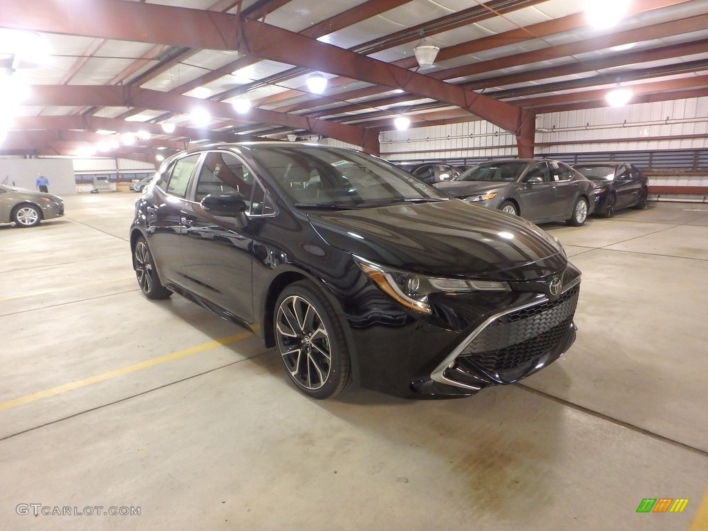2019 Corolla Hatchback XSE - Midnight Black Metallic / Black photo #1