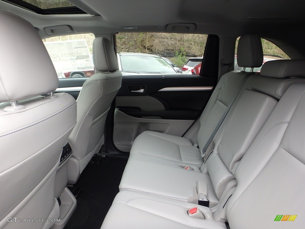 Ash Interior 2019 Toyota Highlander Hybrid XLE AWD Photo #133134140