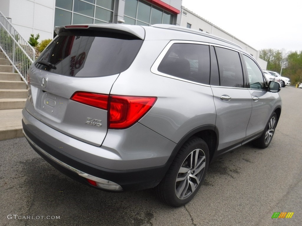 2016 Pilot Elite AWD - Lunar Silver Metallic / Gray photo #8