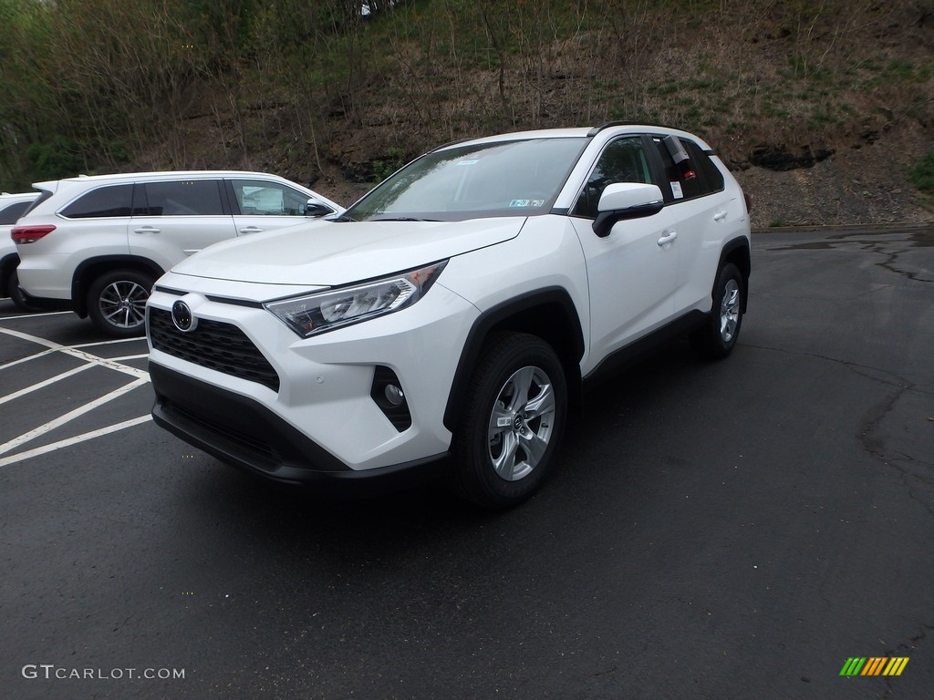 Super White 2019 Toyota RAV4 XLE AWD Exterior Photo #133135037