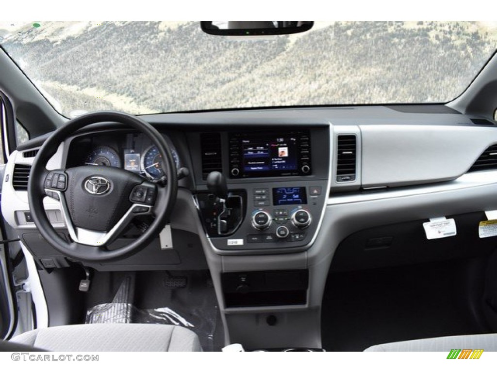 2020 Toyota Sienna LE AWD Ash Dashboard Photo #133135766
