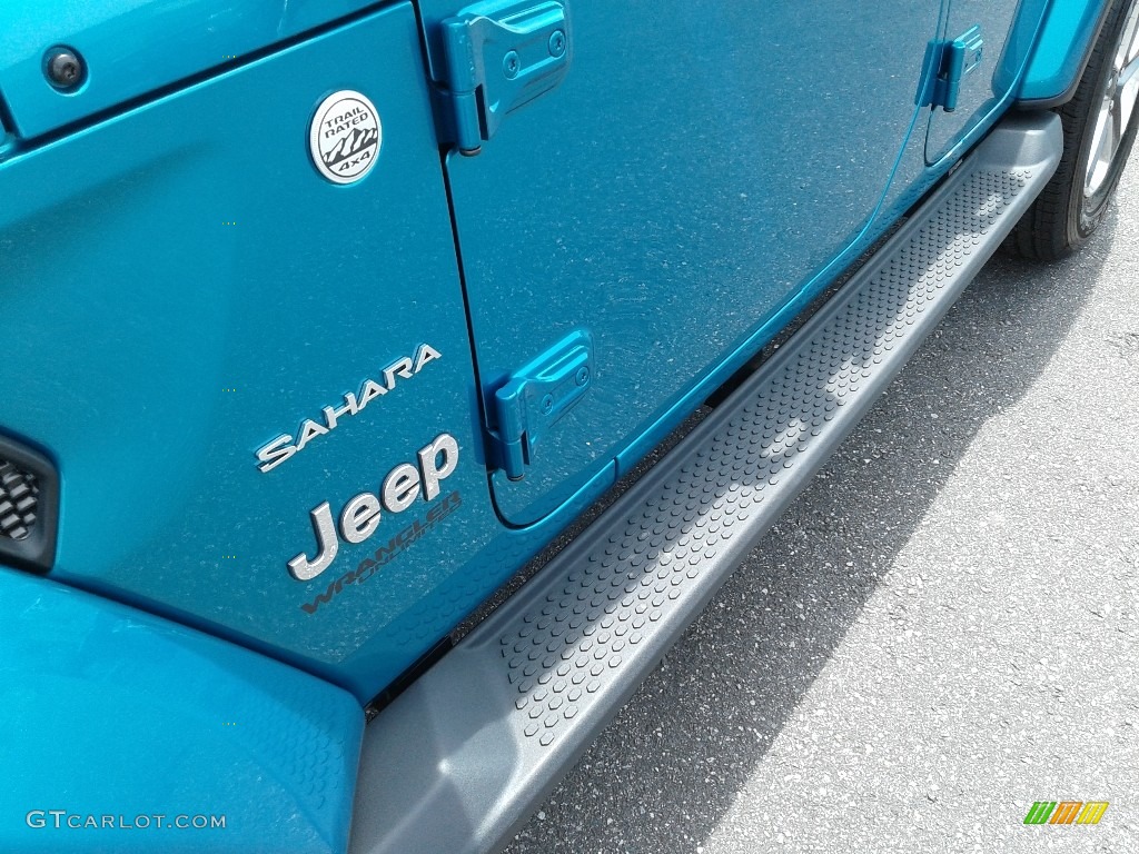 2019 Jeep Wrangler Unlimited Sahara 4x4 Marks and Logos Photo #133137419