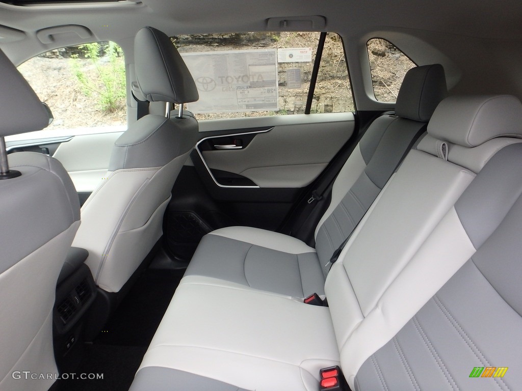2019 Toyota RAV4 XLE AWD Rear Seat Photo #133138016