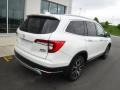 2019 White Diamond Pearl Honda Pilot Touring AWD  photo #9