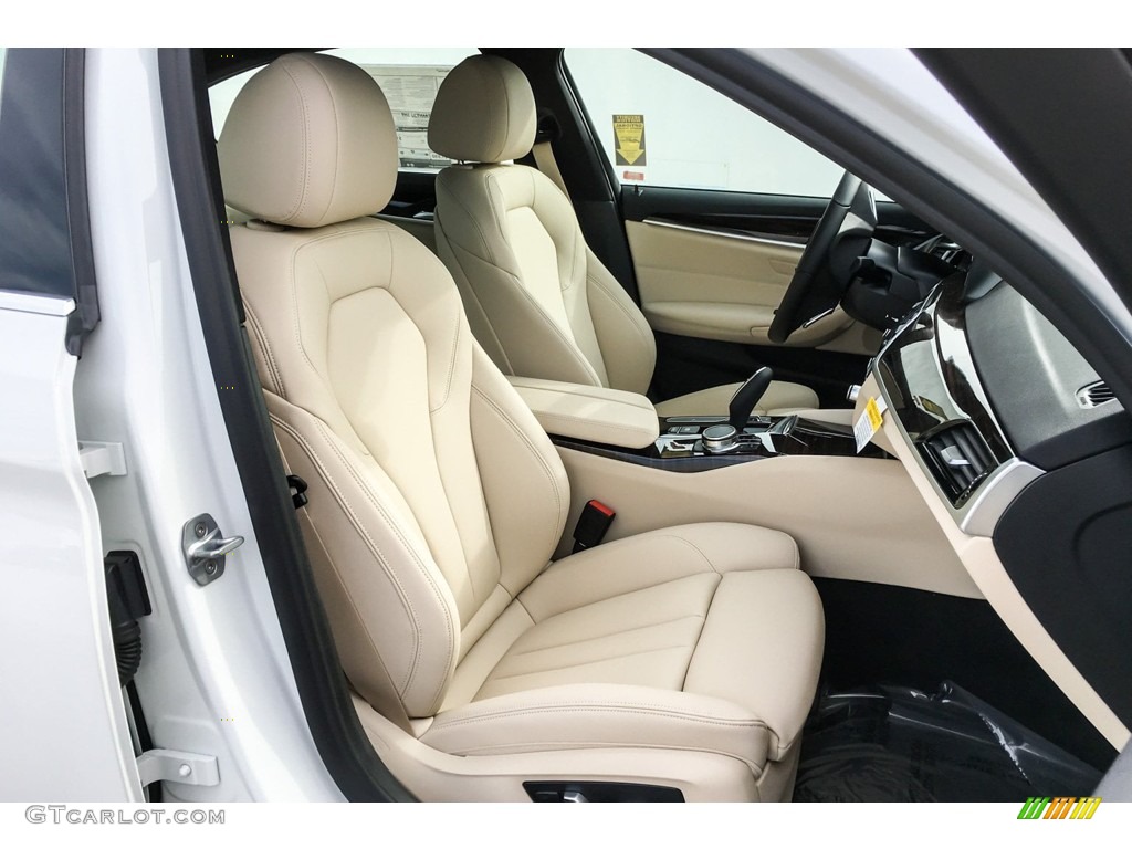 2019 5 Series 530i Sedan - Alpine White / Canberra Beige/Black photo #5