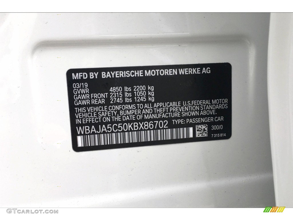 2019 5 Series 530i Sedan - Alpine White / Canberra Beige/Black photo #12