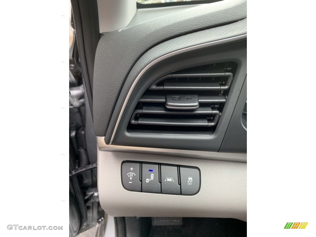 2019 Elantra SEL - Machine Gray / Gray photo #11