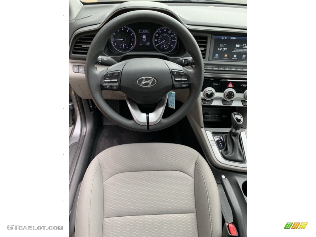 2019 Elantra SEL - Machine Gray / Gray photo #12