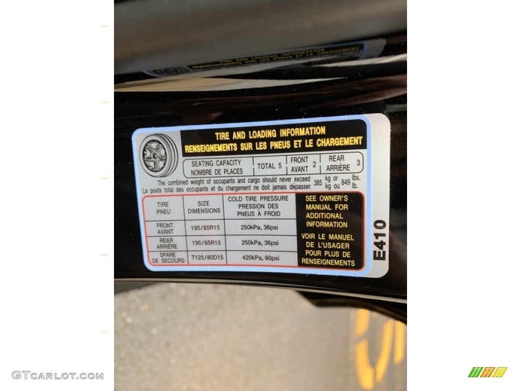2019 Elantra SE - Phantom Black / Black photo #14