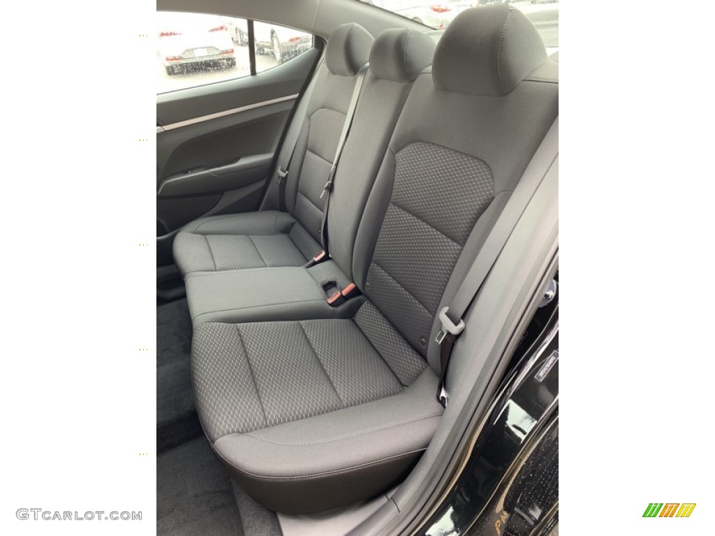 2019 Elantra SE - Phantom Black / Black photo #19