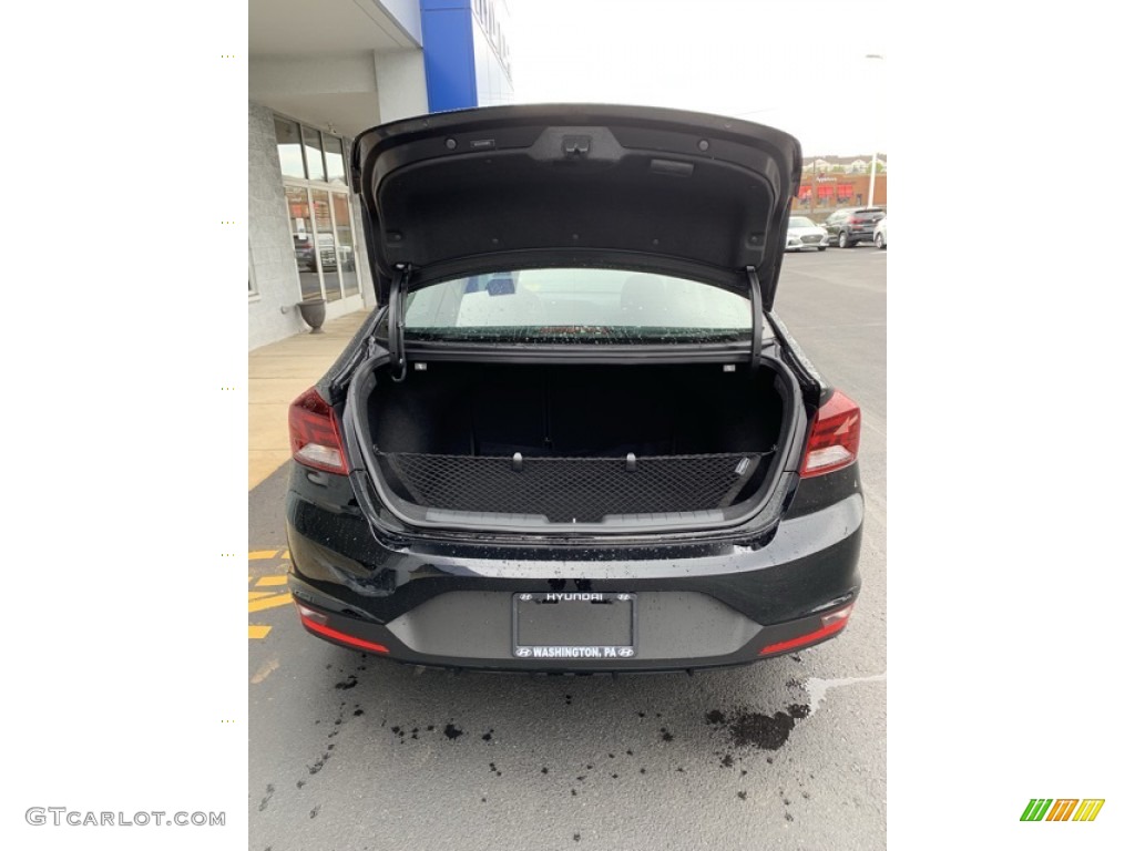 2019 Elantra SE - Phantom Black / Black photo #21