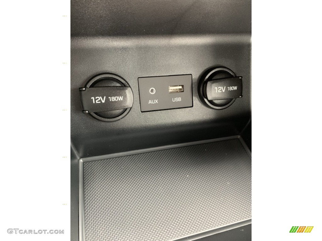 2019 Elantra SEL - Symphony Silver / Gray photo #35