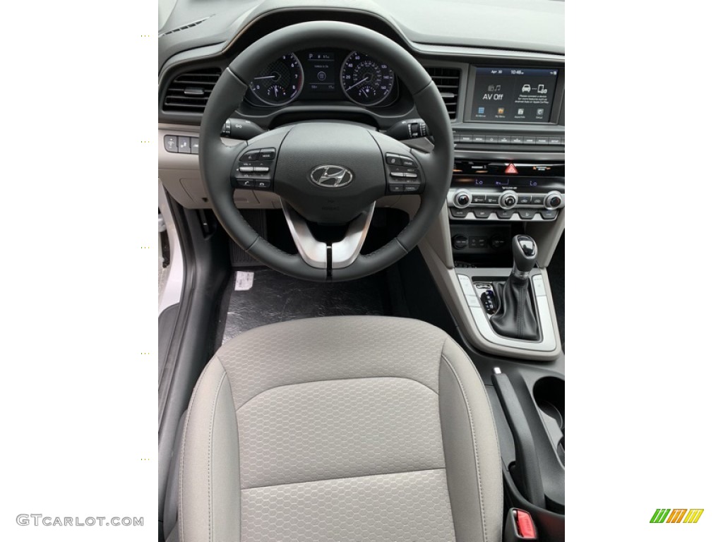 2019 Elantra Value Edition - Symphony Silver / Gray photo #12