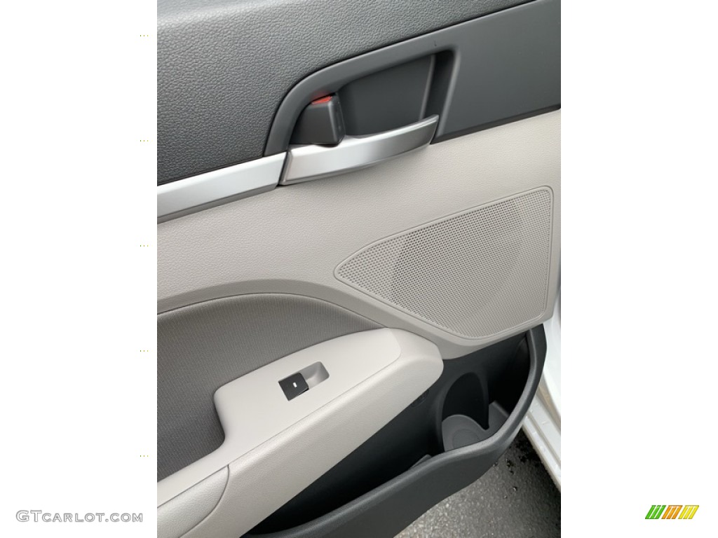 2019 Elantra Value Edition - Symphony Silver / Gray photo #18