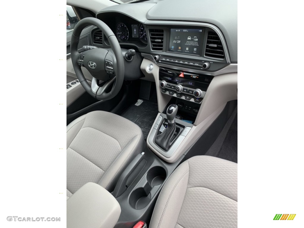 2019 Elantra Value Edition - Symphony Silver / Gray photo #28