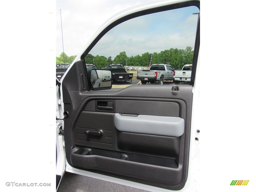 2011 F150 XL SuperCab 4x4 - Oxford White / Steel Gray photo #9