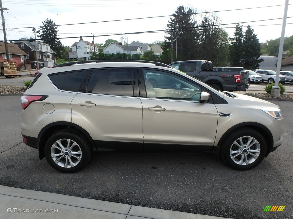 2018 Escape SE - White Gold / Medium Light Stone photo #4