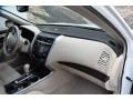 2013 Pearl White Nissan Altima 2.5 SL  photo #17