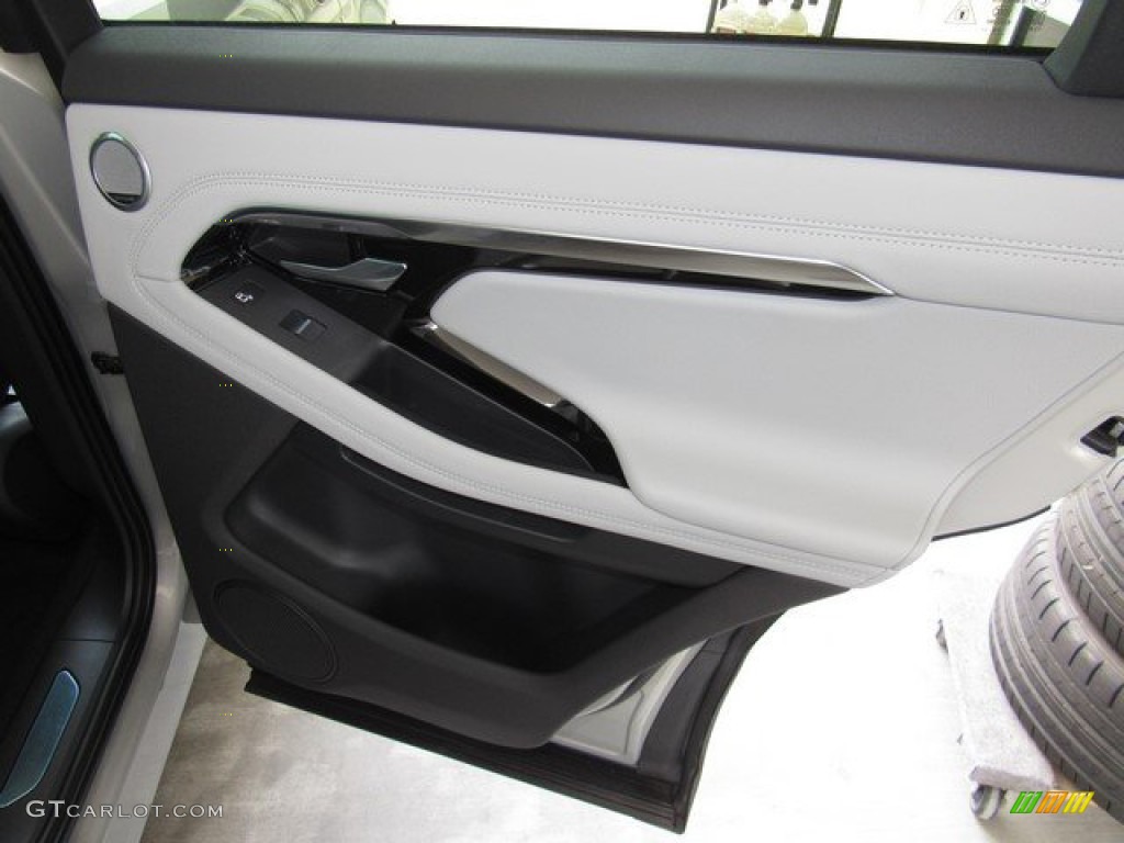 2020 Land Rover Range Rover Evoque First Edition Cloud/Ebony Door Panel Photo #133155473