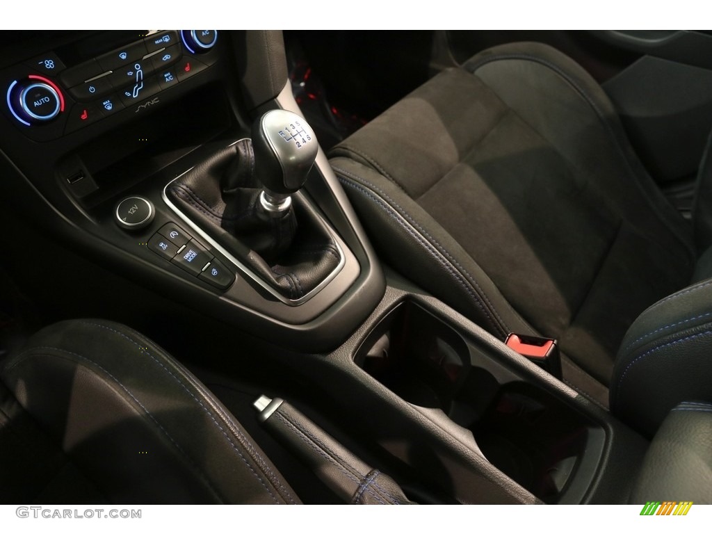 2016 Ford Focus RS 6 Speed Manual Transmission Photo #133157588
