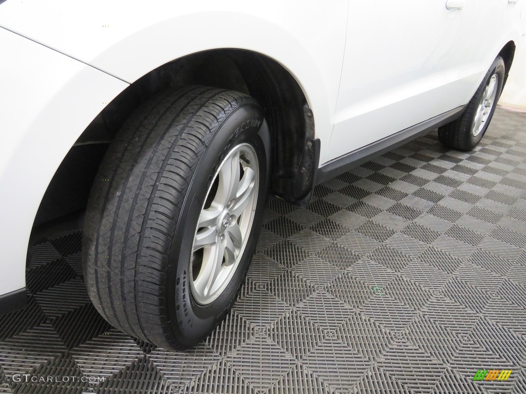 2010 Santa Fe GLS - Pearl White / Gray photo #12