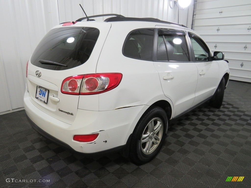 2010 Santa Fe GLS - Pearl White / Gray photo #19
