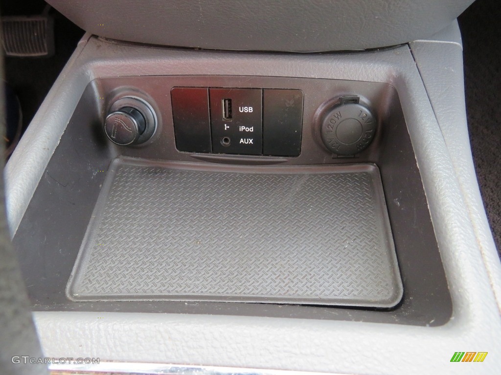 2010 Santa Fe GLS - Pearl White / Gray photo #23