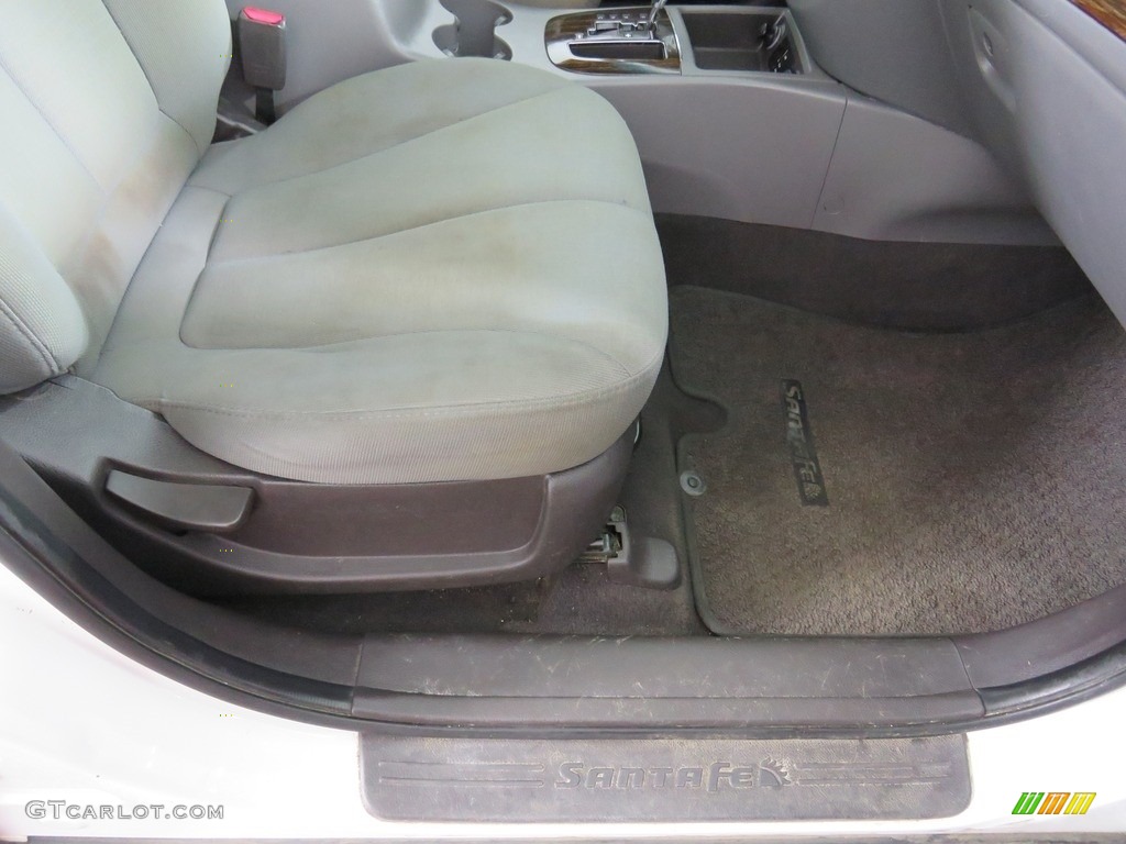 2010 Santa Fe GLS - Pearl White / Gray photo #43