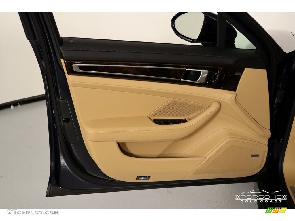 2019 Panamera 4 - Night Blue Metallic / Black/Luxor Beige photo #13