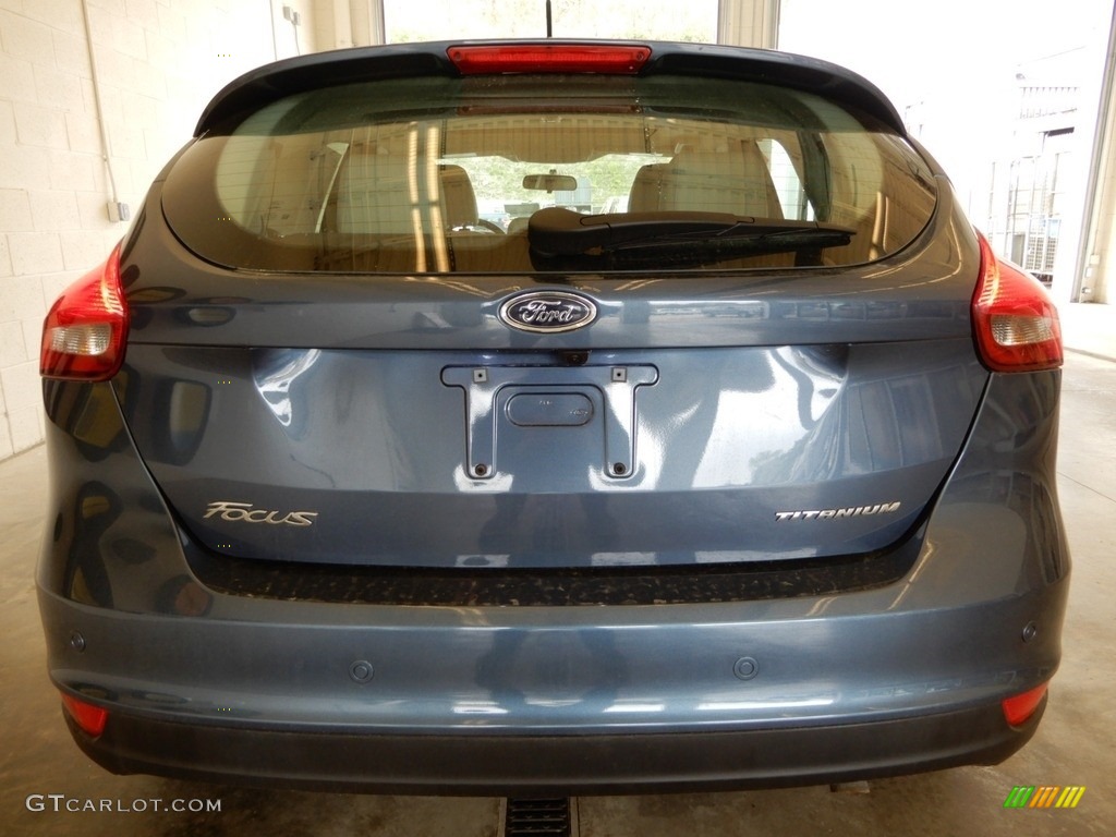2018 Focus Titanium Hatch - Blue Metallic / Medium Soft Ceramic photo #6