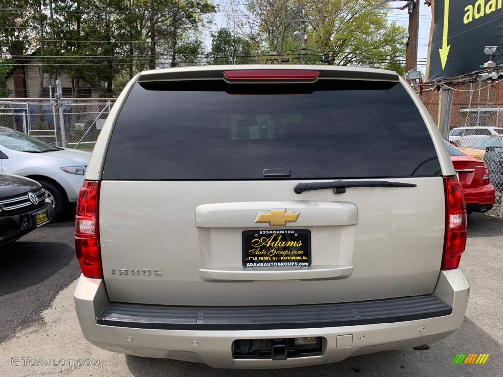 2013 Tahoe LT 4x4 - Champagne Silver Metallic / Light Cashmere/Dark Cashmere photo #6