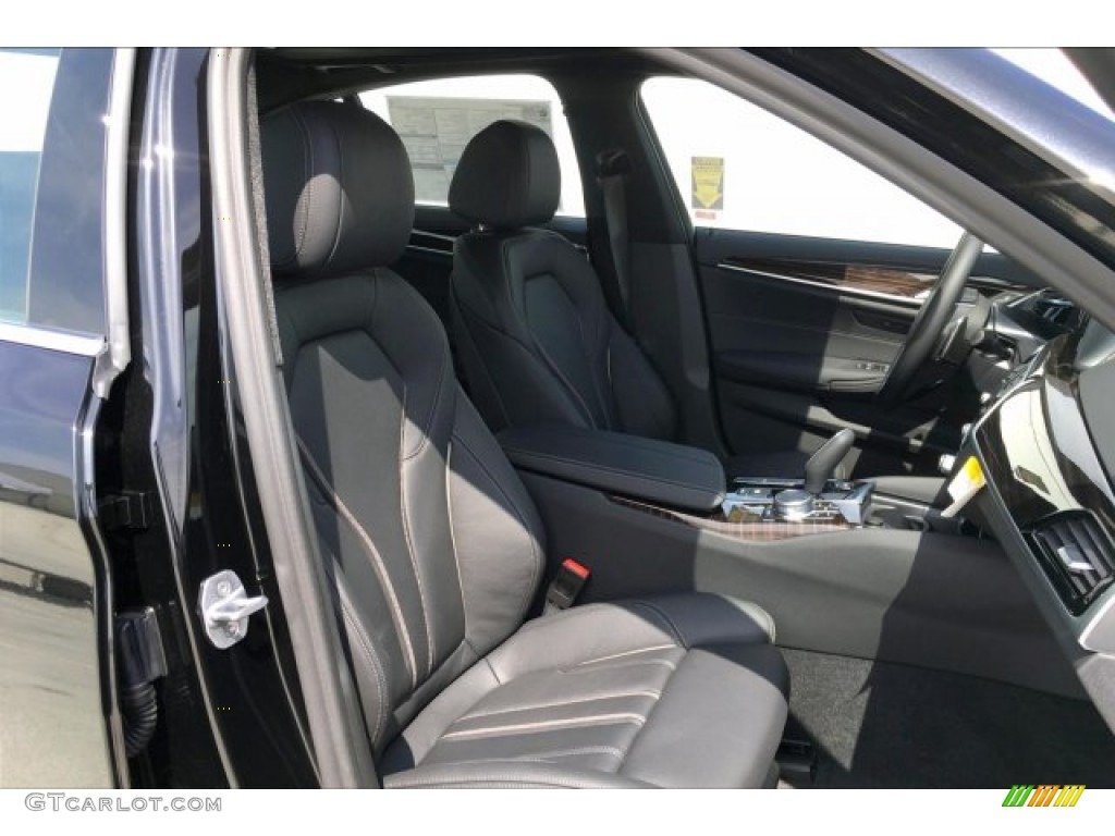 2019 5 Series 530i Sedan - Black Sapphire Metallic / Black photo #2