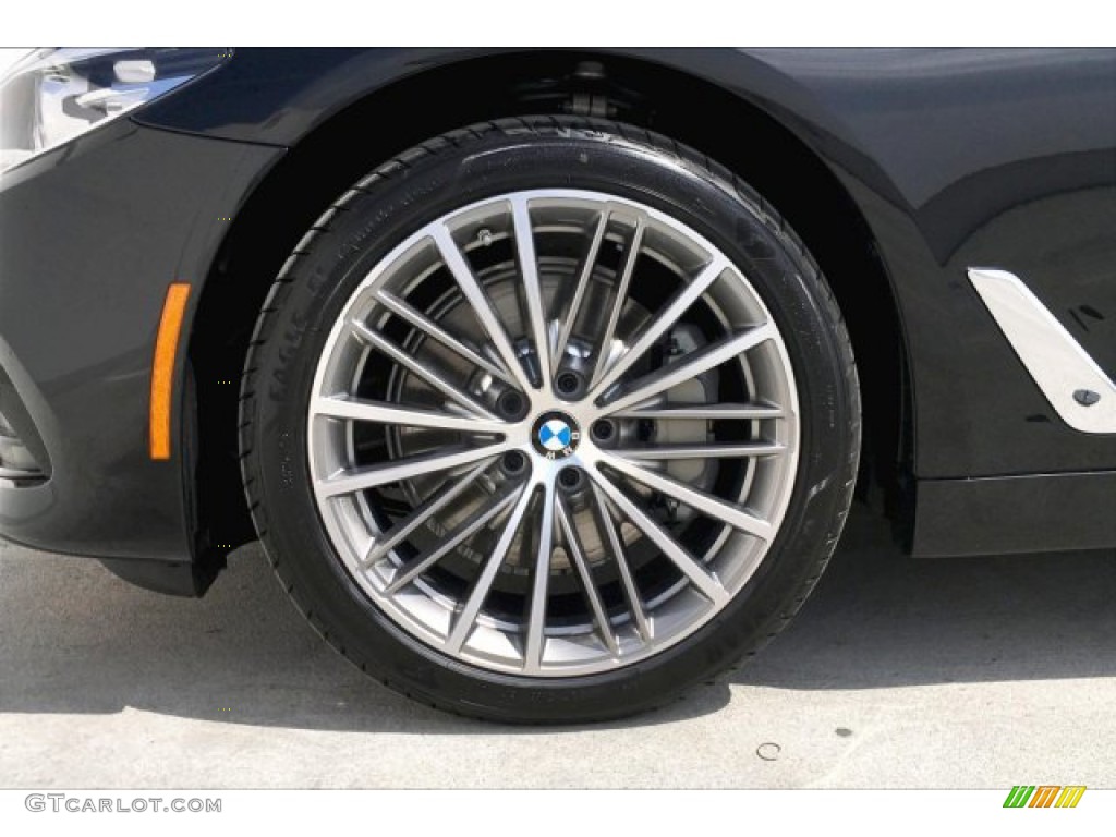 2019 5 Series 530i Sedan - Black Sapphire Metallic / Black photo #10