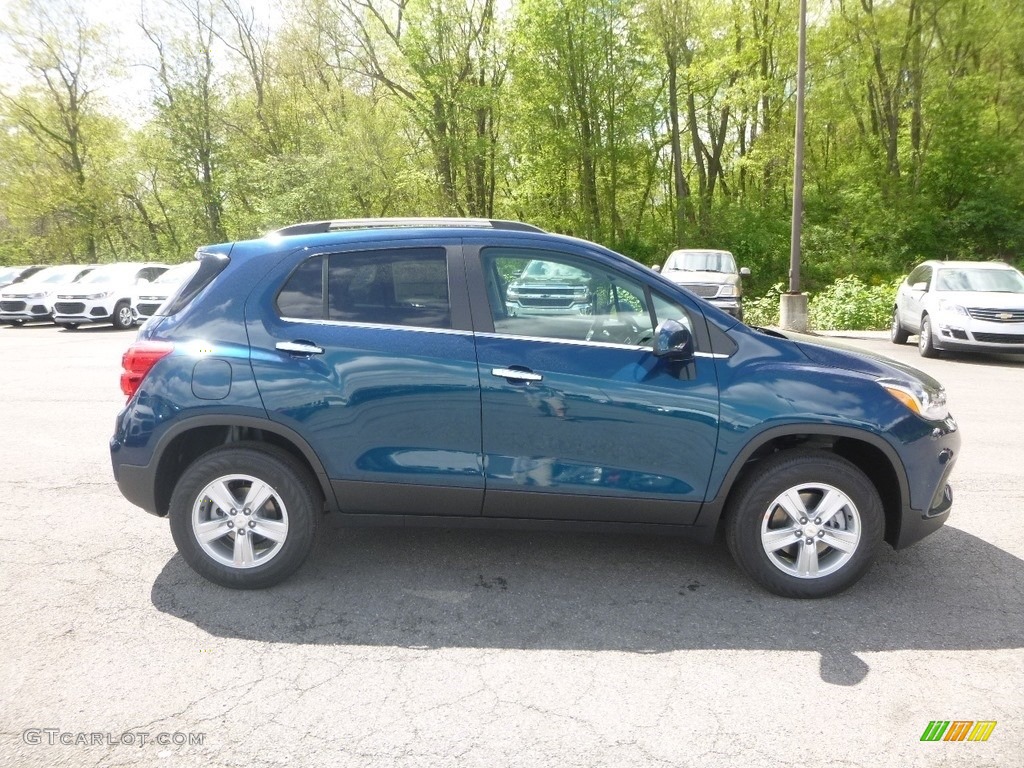 2019 Trax LT AWD - Pacific Blue Metallic / Jet Black photo #6