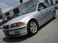 2000 Titanium Silver Metallic BMW 3 Series 323i Sedan  photo #2