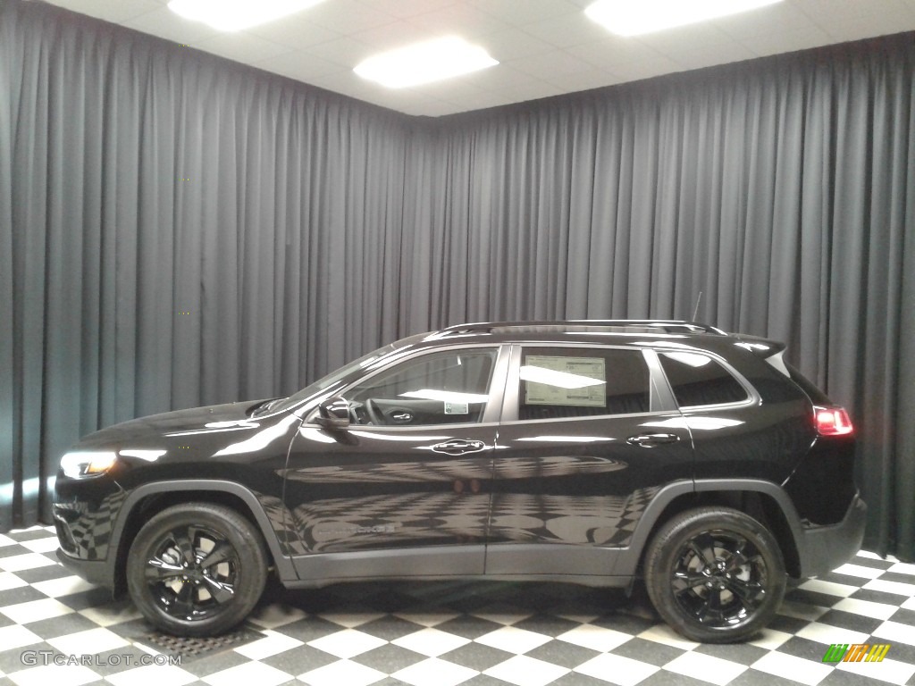 2019 Cherokee Latitude Plus - Diamond Black Crystal Pearl / Black photo #1