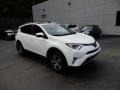 Super White - RAV4 XLE Photo No. 1