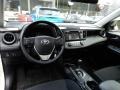 Super White - RAV4 XLE Photo No. 8