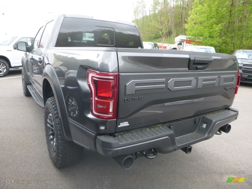 2019 F150 SVT Raptor SuperCrew 4x4 - Magnetic / Raptor Black photo #6